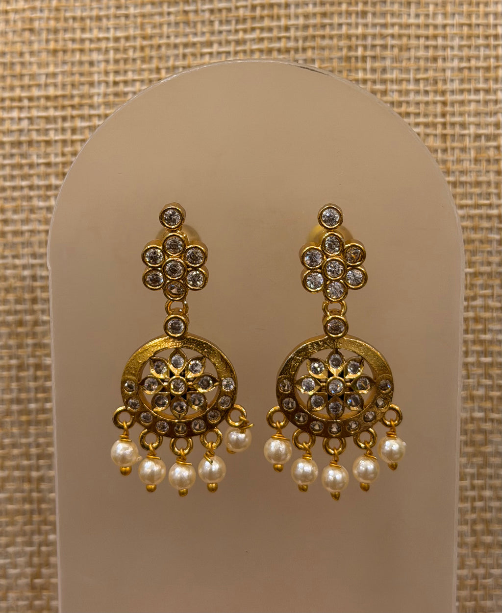 Stone attigai necklace set